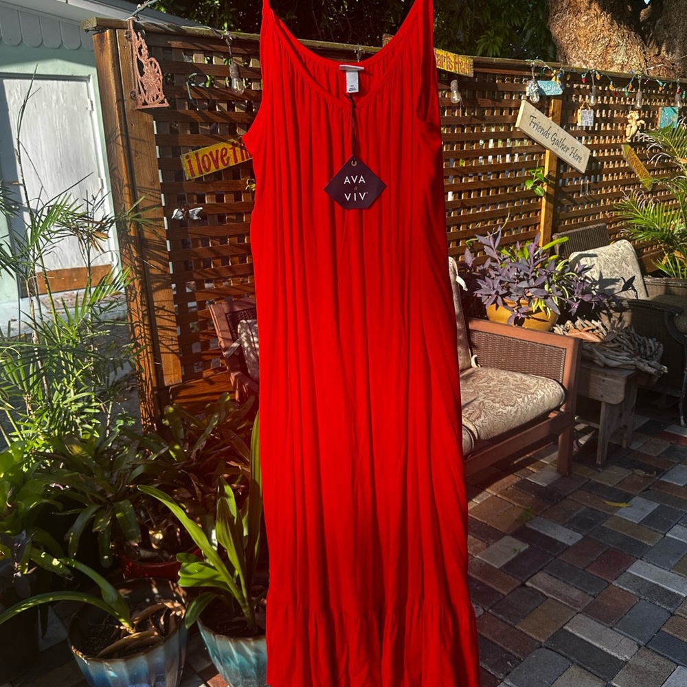 Ava & Viv Vibrant Red Maxi Dress - Picture 4 of 12